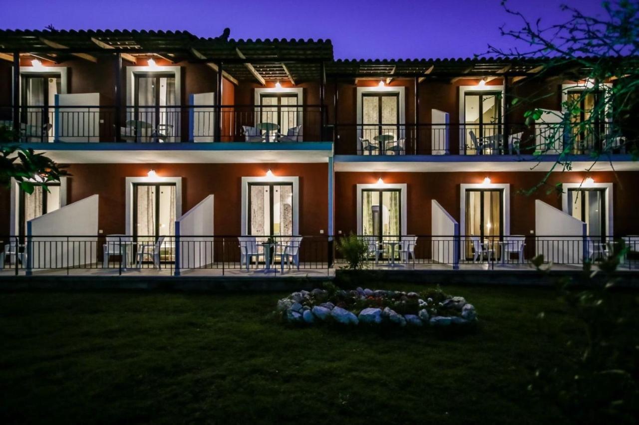 Christina Studios Лаганас Экстерьер фото